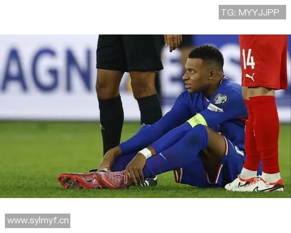德尚透露姆巴佩脚踝伤势未恶化但换下前再遭撞击引担忧 德尚透露姆巴佩脚踝伤势未恶化但换下前再遭撞击引担忧