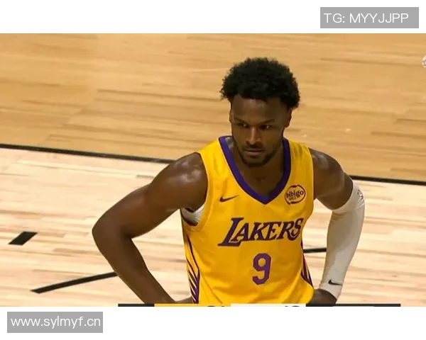 媒体人称布朗尼在NBA垃圾时间表现无敌实至名归的历史最佳 媒体人称布朗尼在NBA垃圾时间表现无敌实至名归的历史最佳