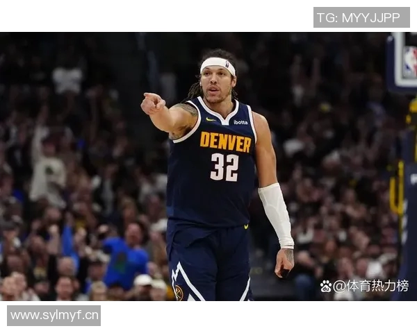 阿隆戈登表现出色11投6中砍下全队最高18分助力球队争胜 阿隆戈登表现出色11投6中砍下全队最高18分助力球队争胜