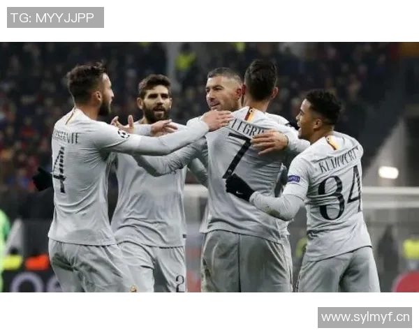 早报:欧冠重燃战火今晚揭幕各队争夺荣耀的激烈对决即将开启 早报:欧冠重燃战火今晚揭幕各队争夺荣耀的激烈对决即将开启