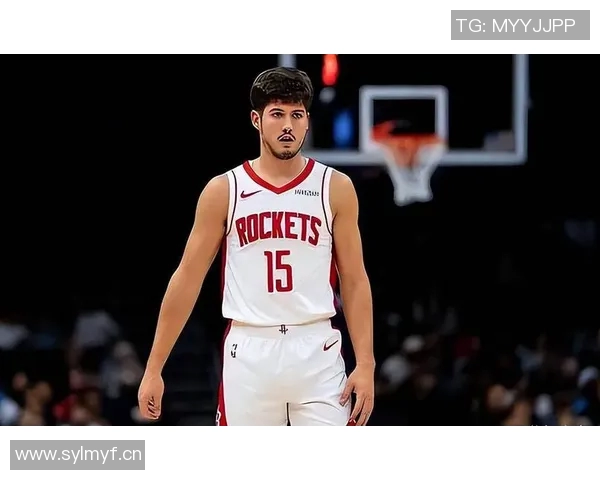 火箭队展现强大防守实力谢泼德自信优雅将成球队新星