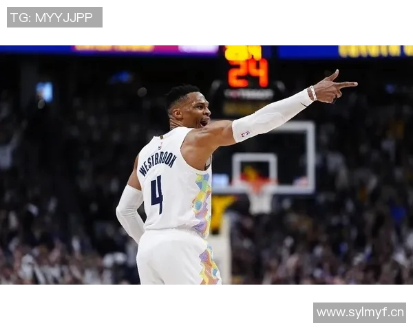 威少意外成后卫历史篮板王赛后请求保留比赛用球以作纪念 威少意外成后卫历史篮板王赛后请求保留比赛用球以作纪念