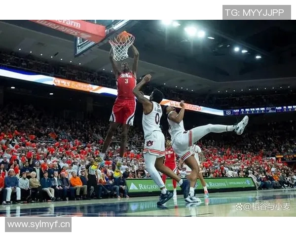 攻防兼备的怀特展现实力近7场场均226分51板5助23盖帽11抢断