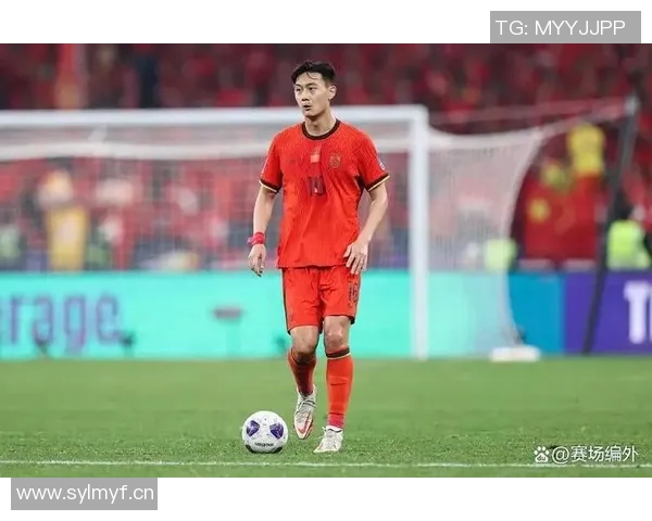 申花八次射门无果与蔚山战平阿苏埃错失单刀争议判罚引热议